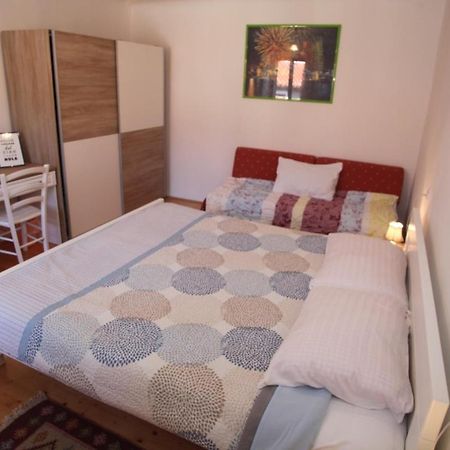 Apartments Anita Veli Losinj Exterior photo