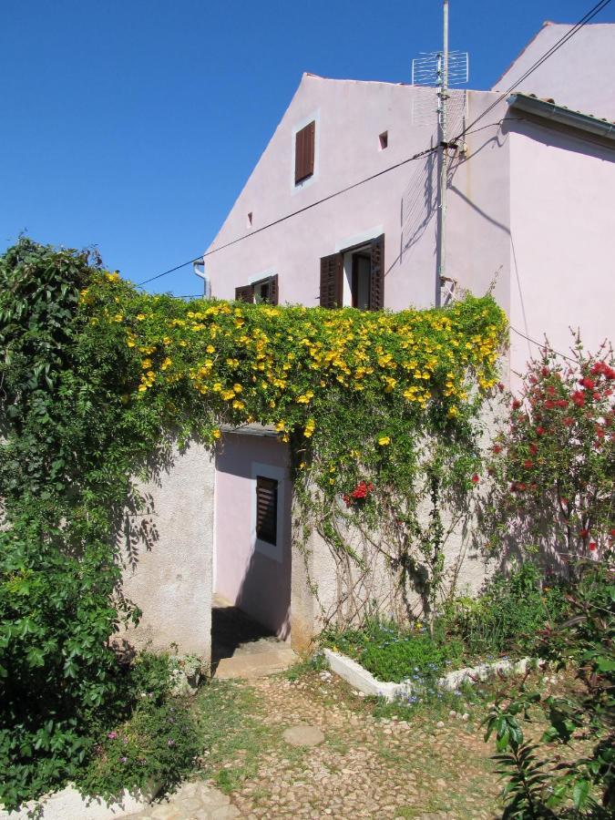 Apartments Anita Veli Losinj Exterior photo