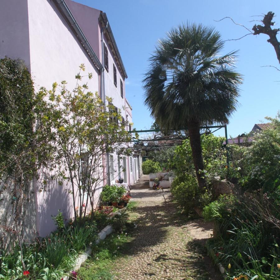 Apartments Anita Veli Losinj Exterior photo