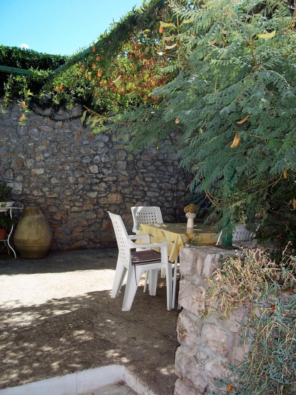 Apartments Anita Veli Losinj Exterior photo